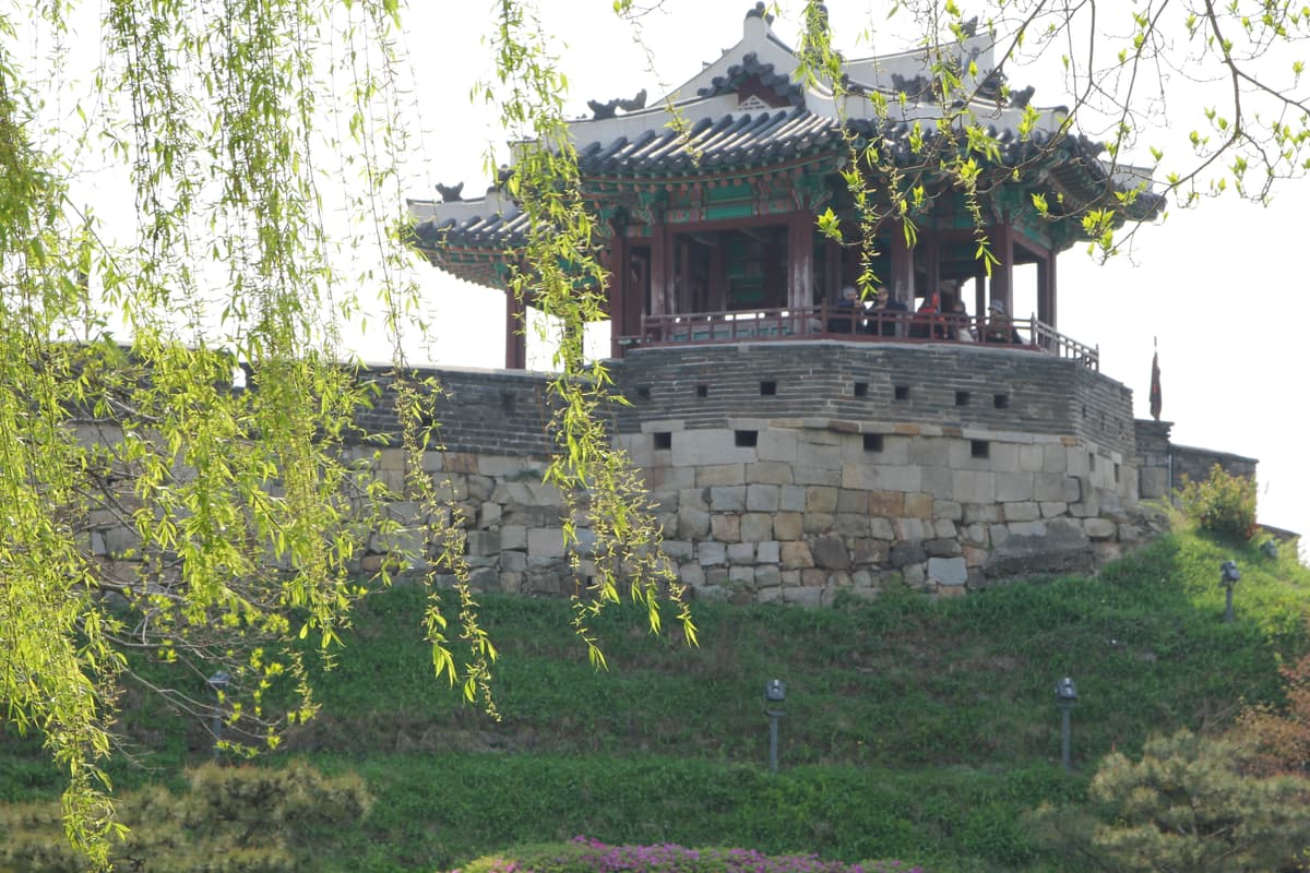 수원 화성 방화수류정 Banghwasuryujeong Pavilion of Hwaseong Fortress
